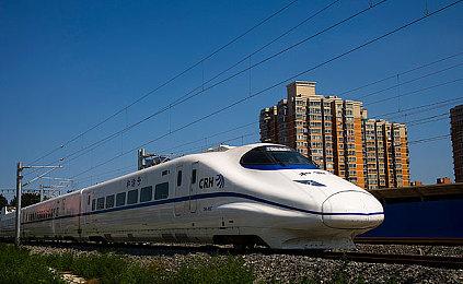 《机动战士高达：激战任务2》加入首个五星高达